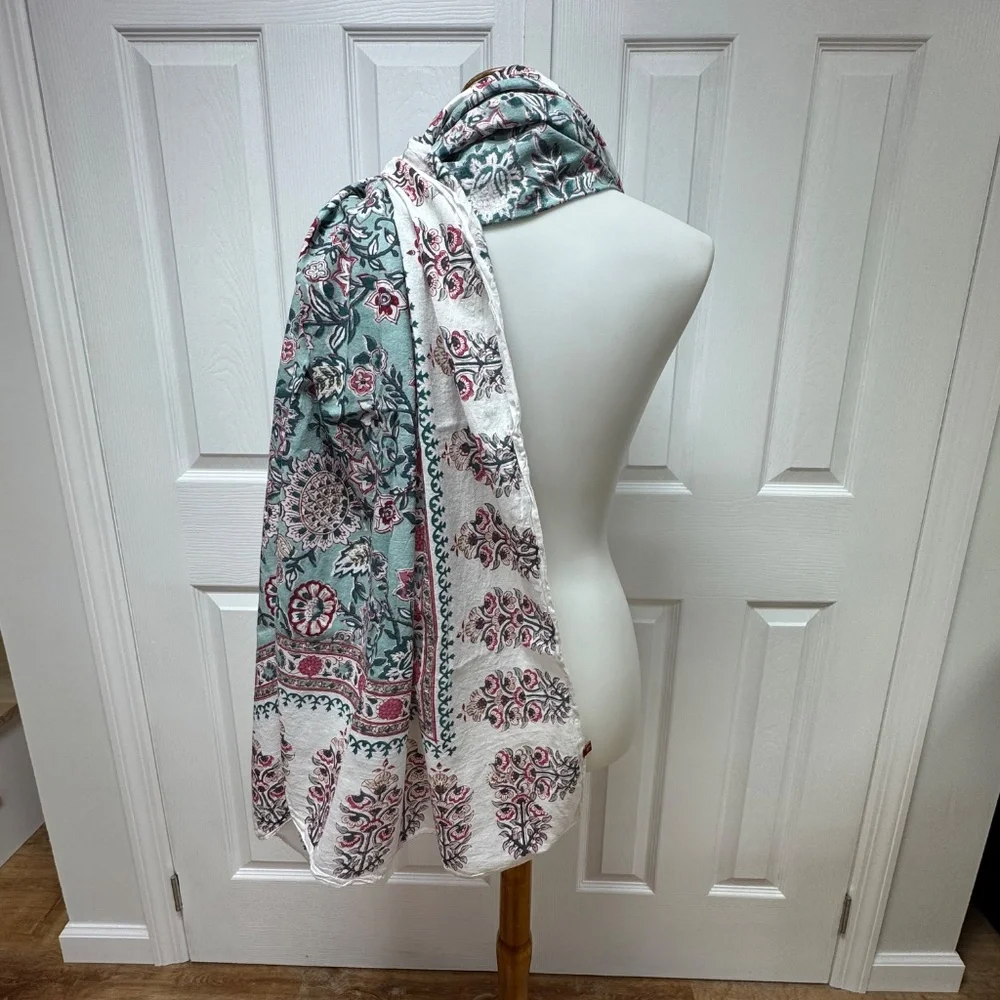 Indian‎ Hand Block Printed Cotton Scarf Or Sarong - 75